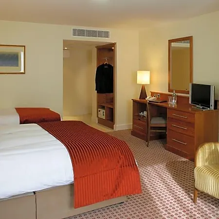 Cassidys Hotel 4*